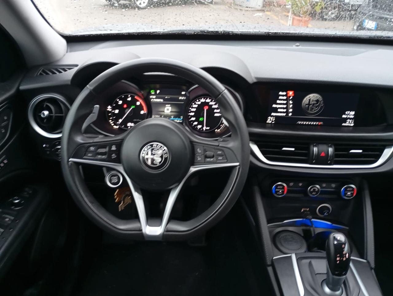 Alfa Romeo Stelvio Q4 2.2 Turbodiesel 210 cv automatico