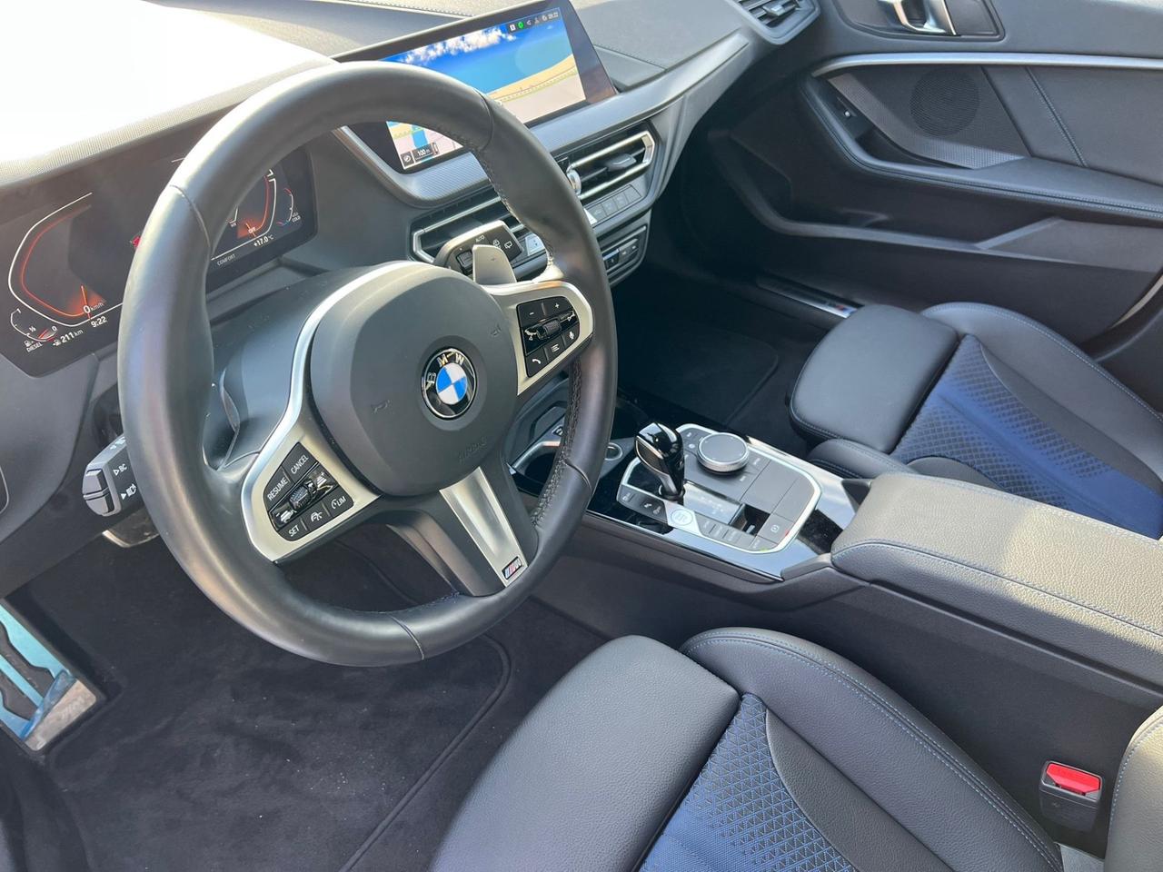 Bmw 118 118d 5p. Msport