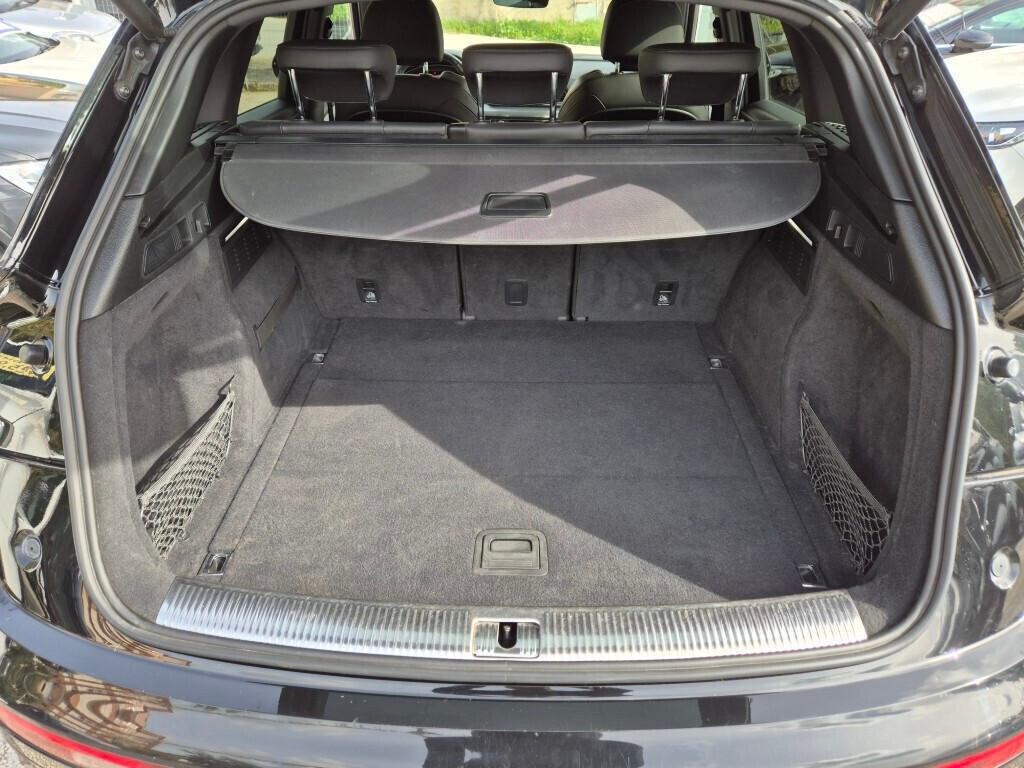 Audi Q5 2.0 TDI 204CV quattro S-LINE IVA INCLUSA