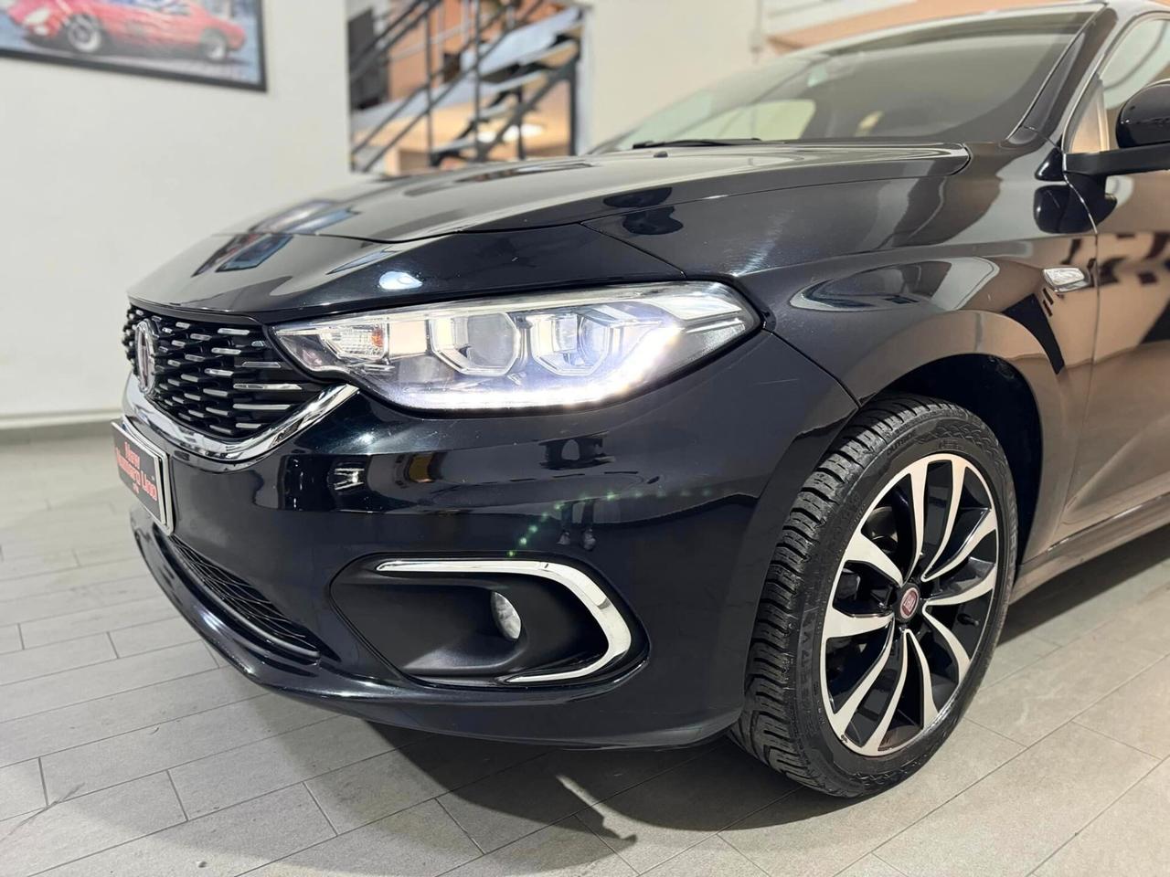 Fiat Tipo 1.6 Mjt Sw 120cv Lounge 2018 Automatica