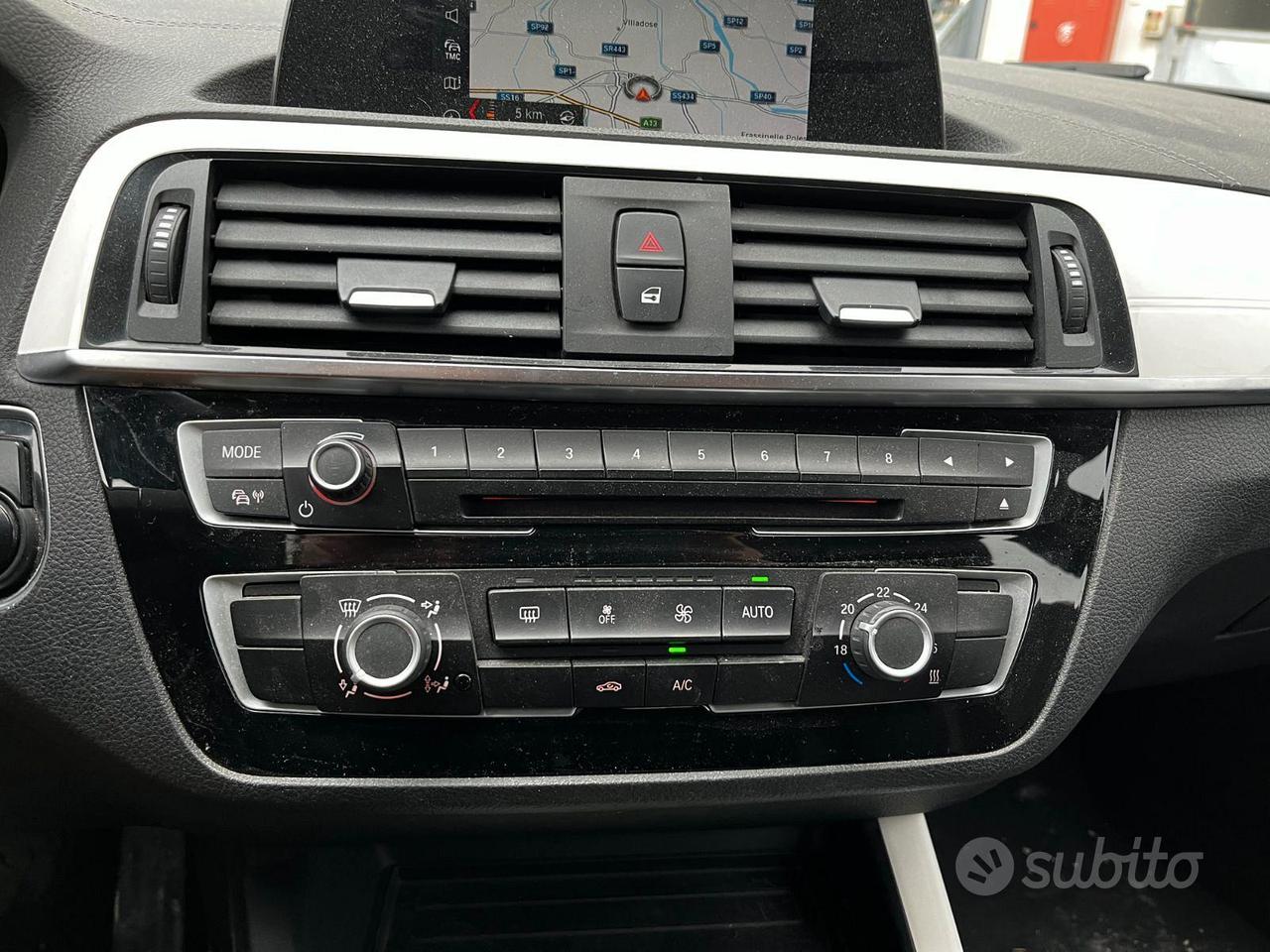 BMW 120d Urban 5 porte