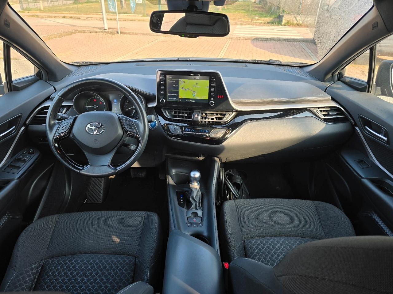 Toyota C-HR 1.8 Hybrid E-CVT Lounge