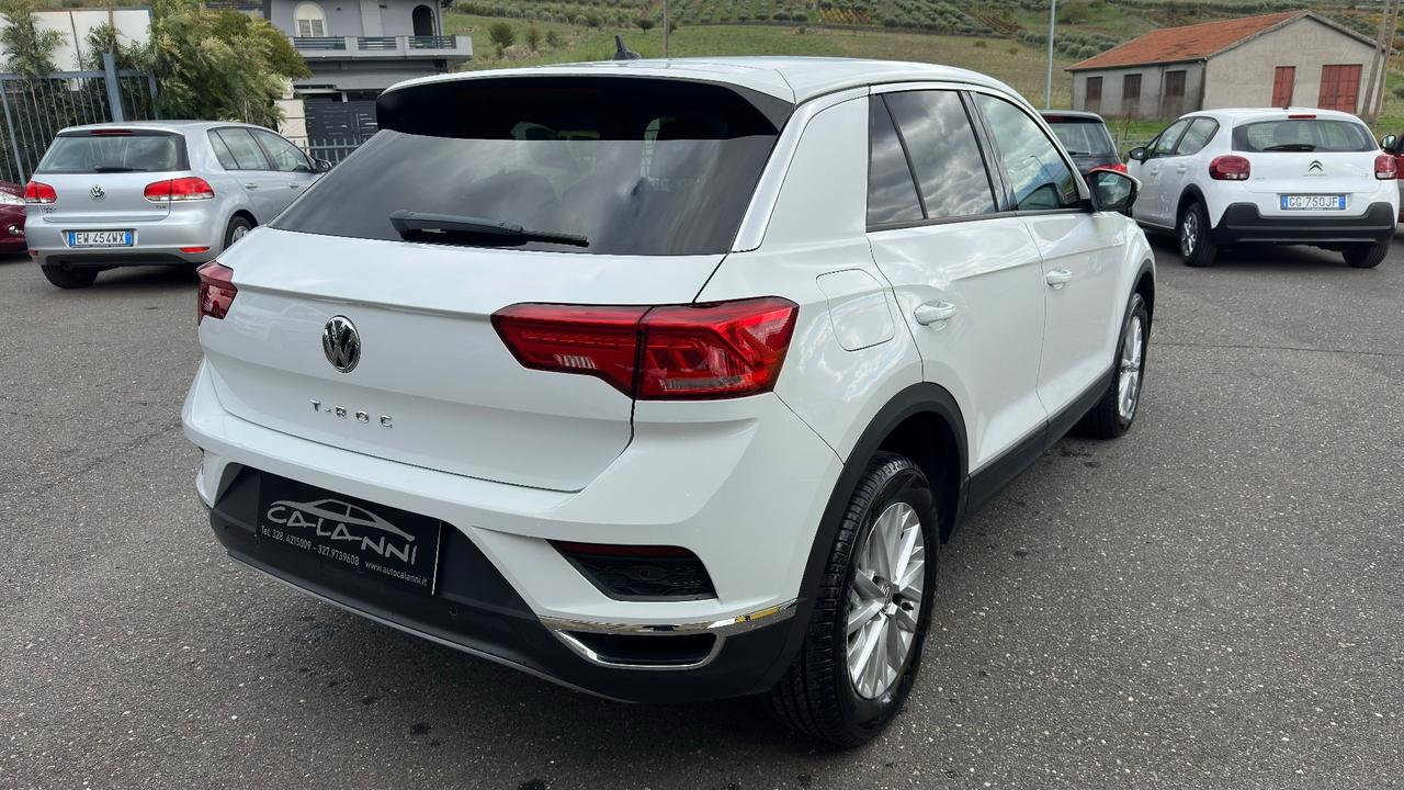Volkswagen T-Roc 1.6 TDI SCR Business BlueMotion Technology