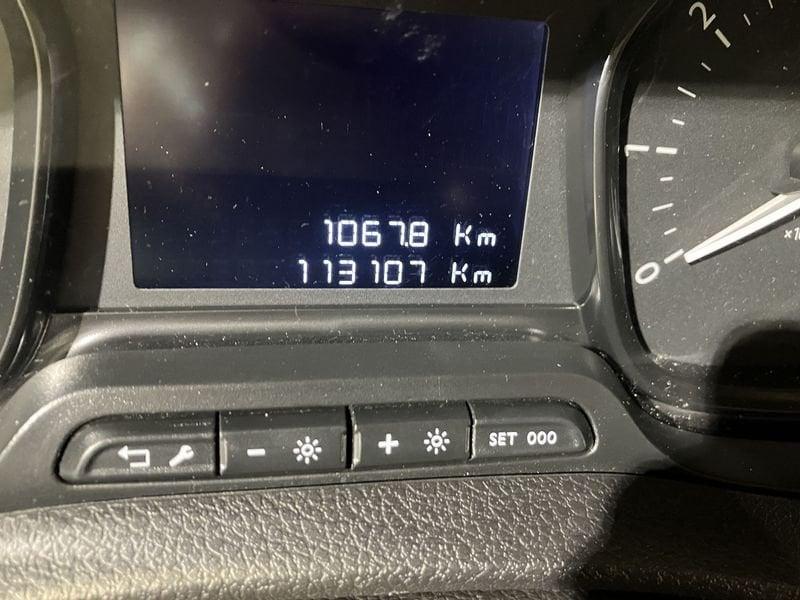 Opel Vivaro 2.0 Diesel 150CV Crew Cab DC Doppia Cabina 6 posti Autocarro