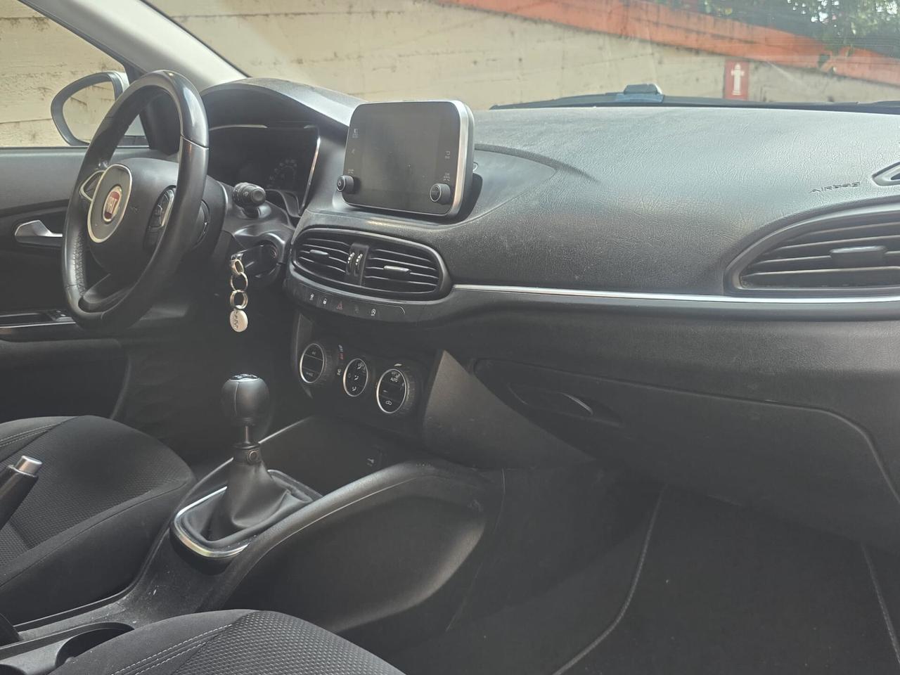 Fiat Tipo 1.6 Mjt S&S SW Lounge