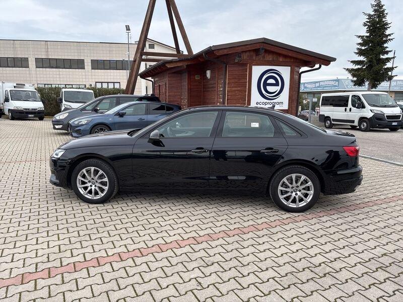 Audi A4 35 TDI Business S-Tronic Sedan