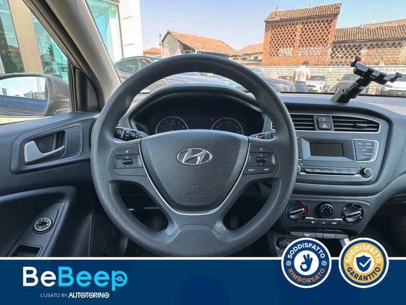 Hyundai i20 5P 1.2 MPI ADVANCED 75CV