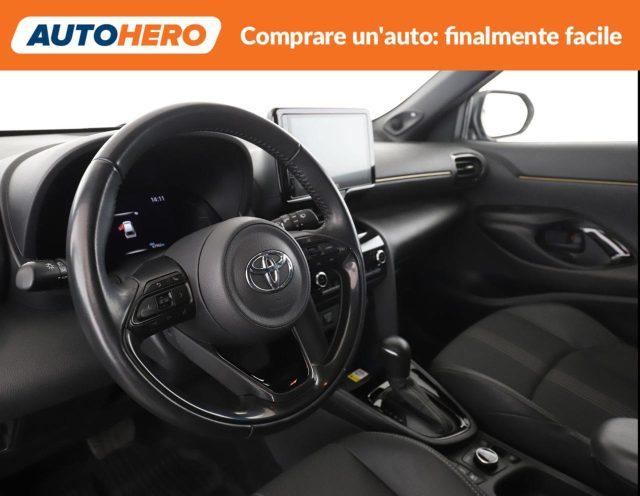 TOYOTA Yaris Cross 1.5 Hybrid 5p. E-CVT AWD-i Adventure