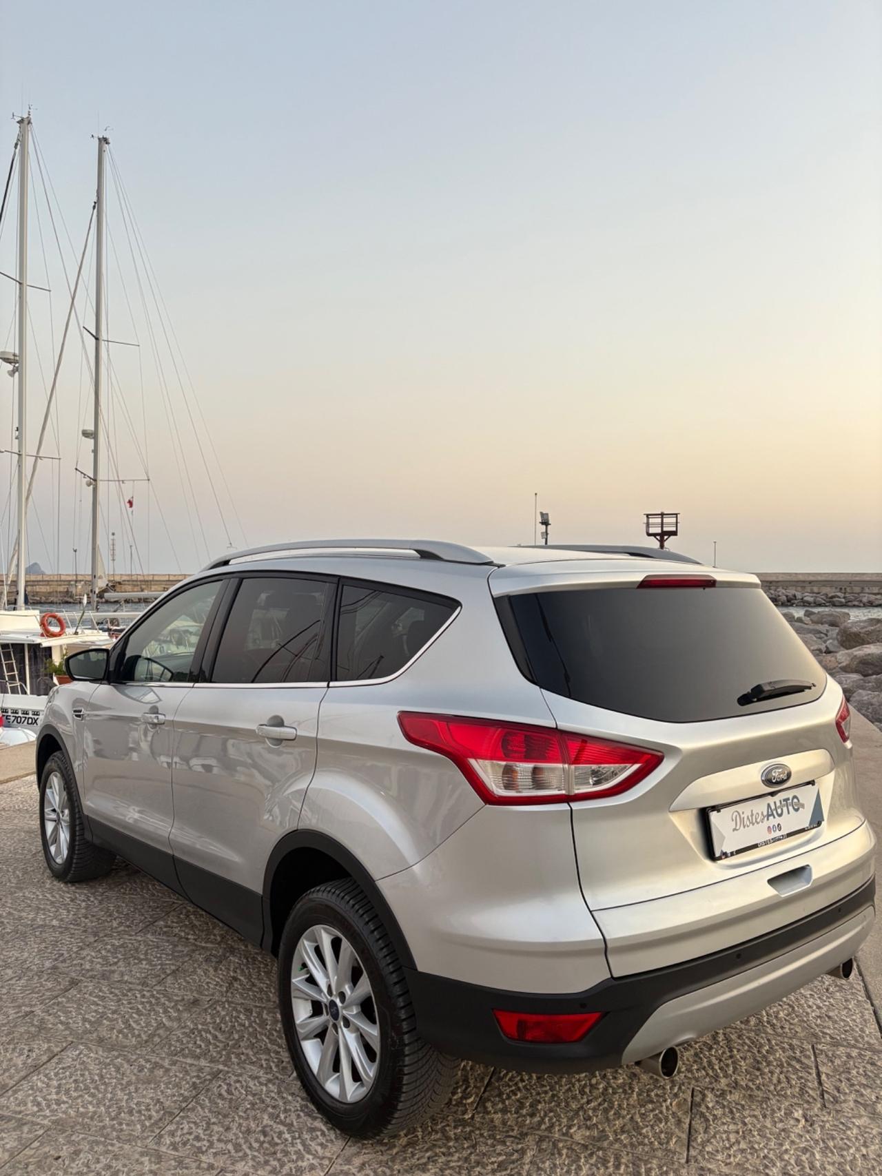 Ford Kuga 2.0 TDCI 150 CV 4WD Titanium