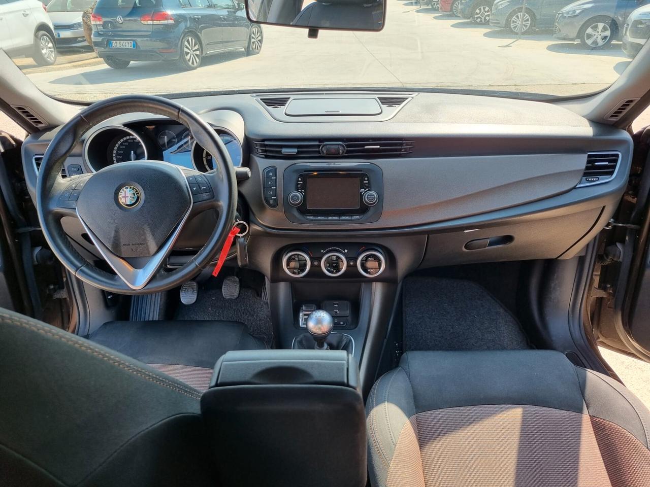Alfa Romeo Giulietta 1.6 JTDm-2 105 CV Distinctive