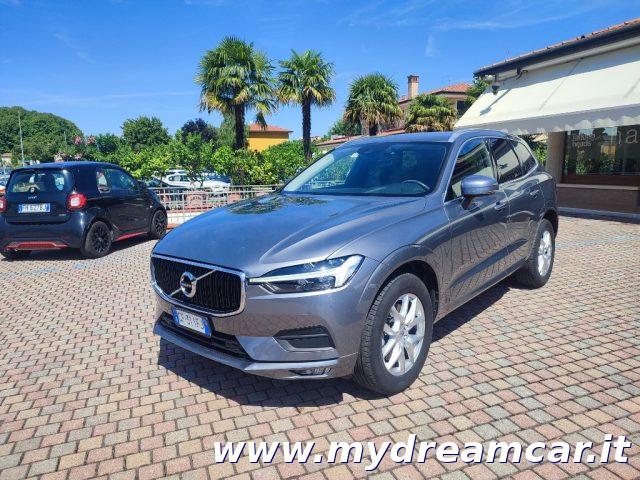VOLVO XC60 B4 (d) AWD Geartronic Momentum Pro