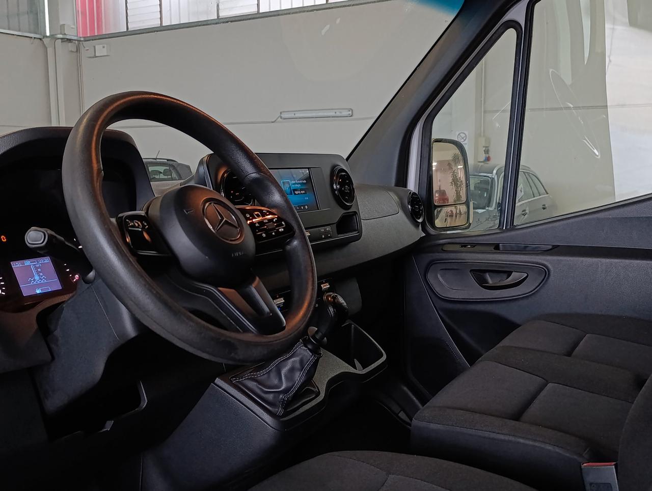 MERCEDES Sprinter 311 2.0 cdi F 39/33 fwd H2