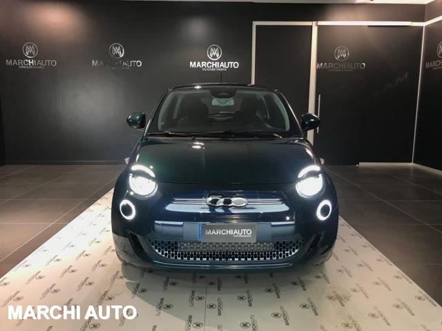 FIAT 500e Passion 3+1