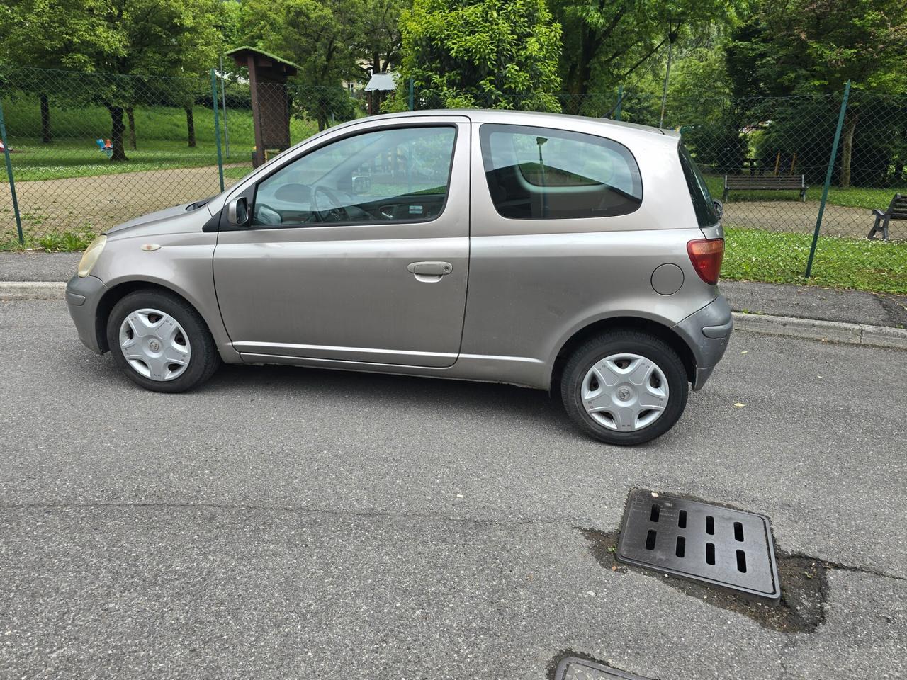 TOYOTA YARIS 1.3 SOL "OK PER NEOPATENTATI"