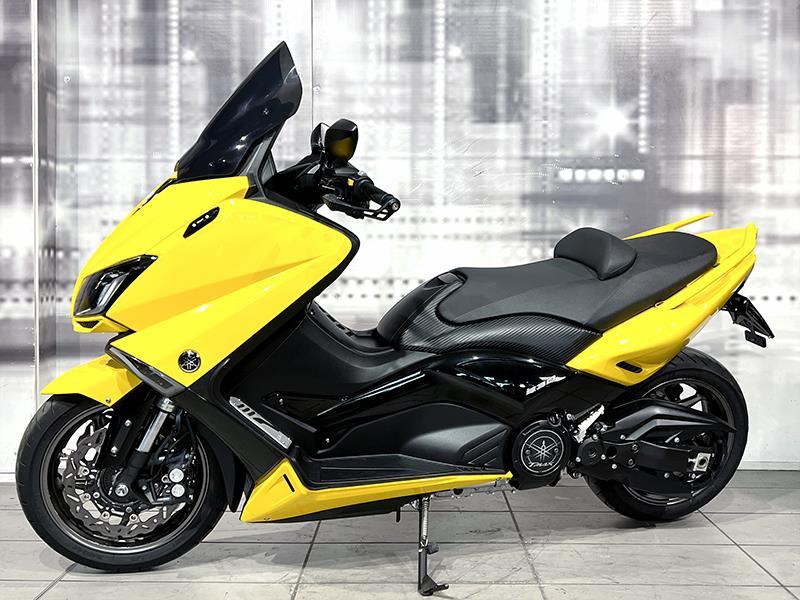 Yamaha TMax 530