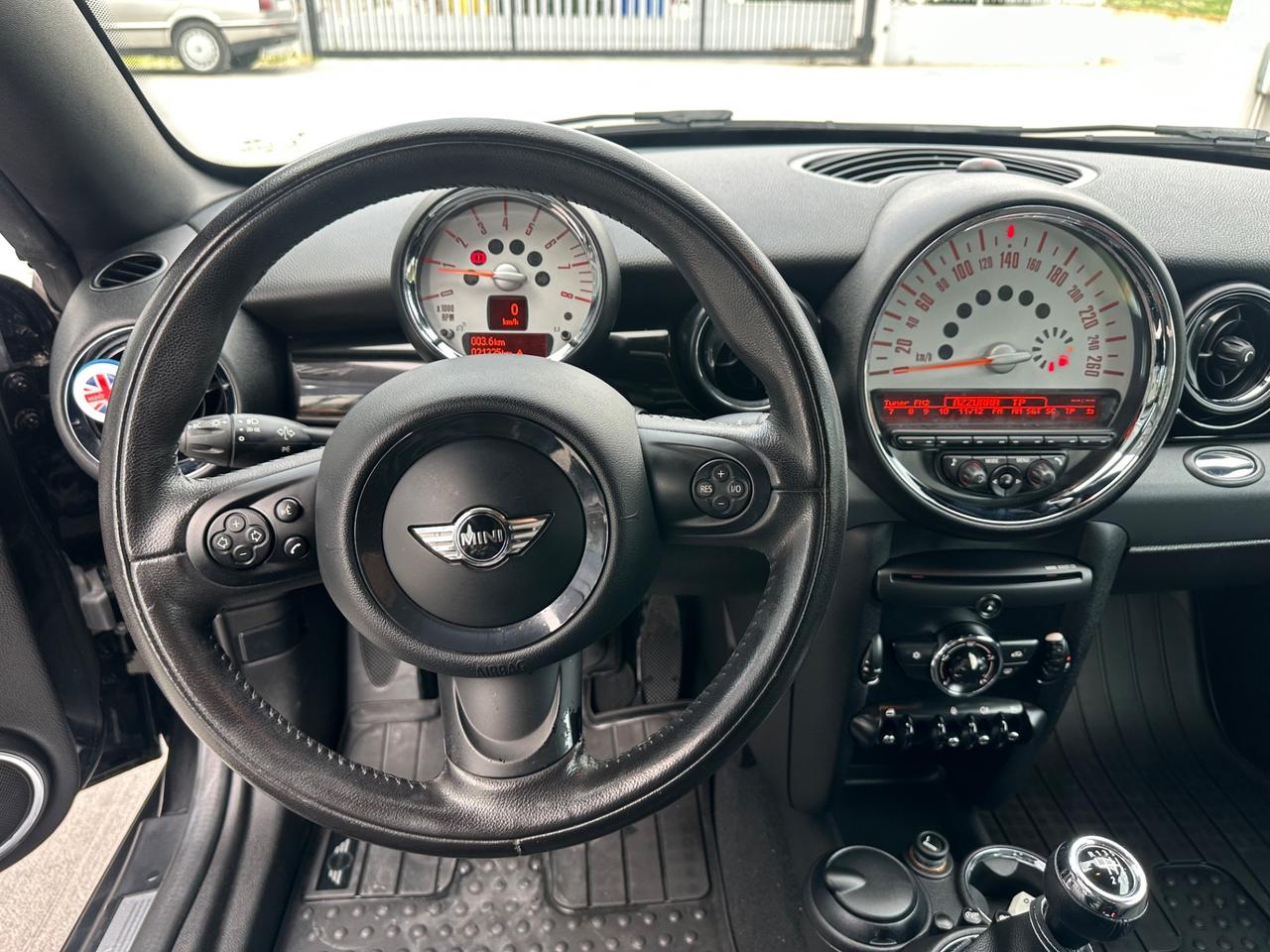 Mini Cooper Coupe 1.6 Coupé