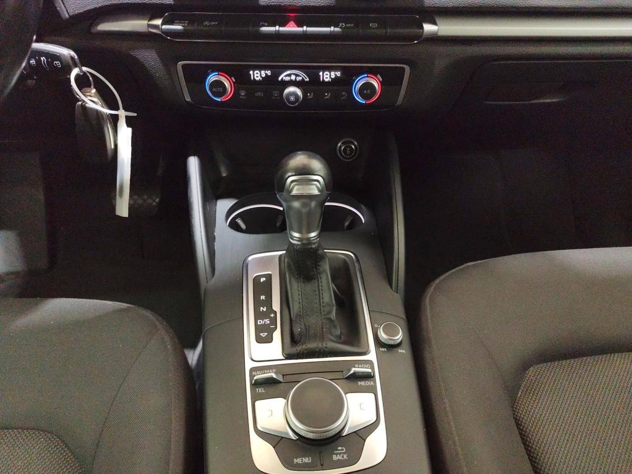 Audi A3 Sportback 30 1.5 g-tron Business 131cv