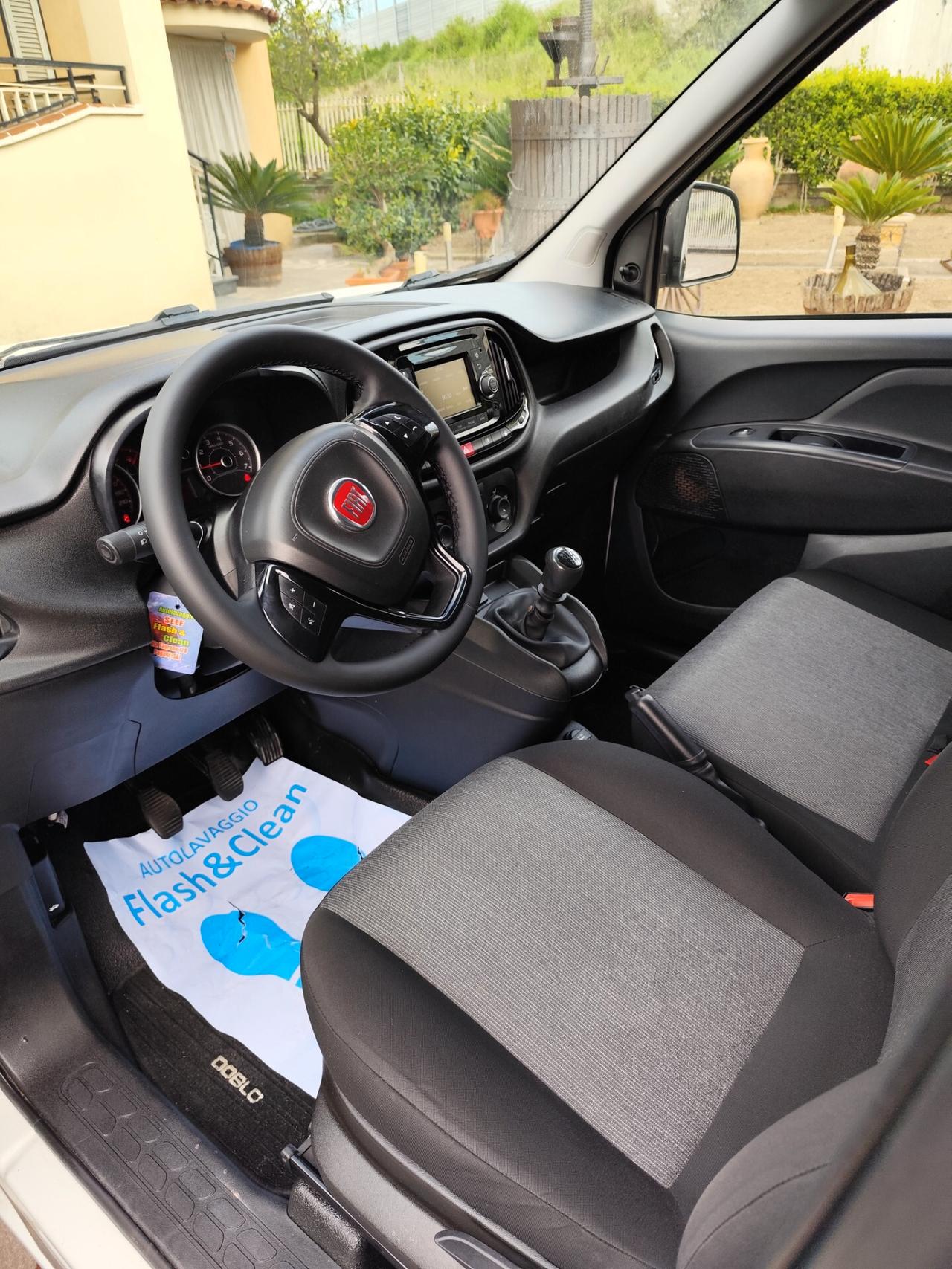 Fiat Doblo Doblò 1.4 Natural Power PL-TN Cargo Maxi Lounge