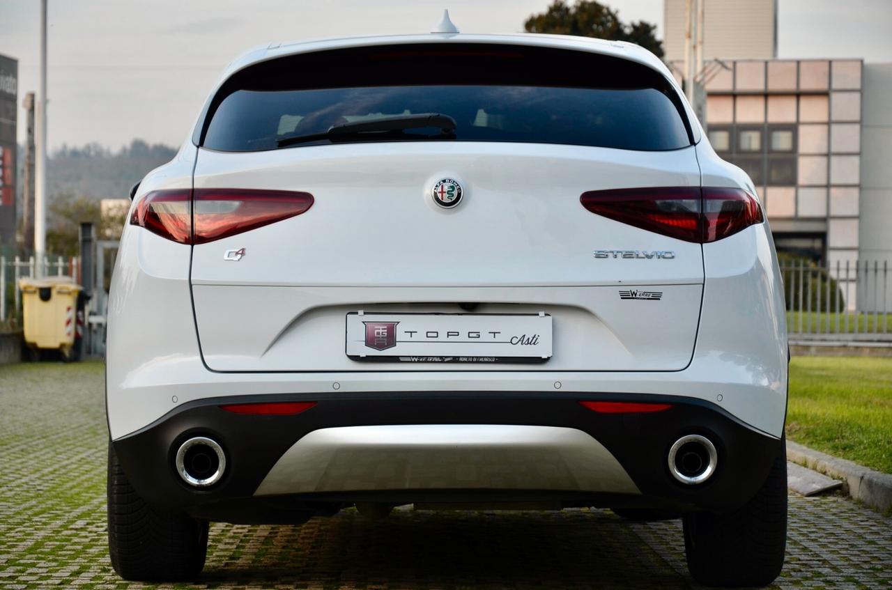 Alfa Romeo Stelvio 2.2 Turbodiesel 210 CV Q4 Executive, NO VINCOLI, SERVICE BOOK COMPLETO, NAVI, RETROCAMERA, XENO, EURO 6D, PERMUTE