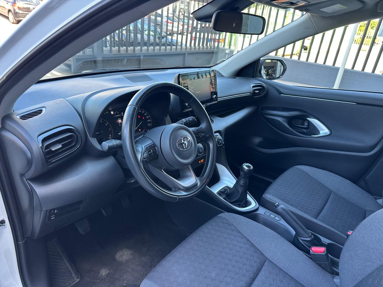 Toyota Yaris 1.0 5 porte Active