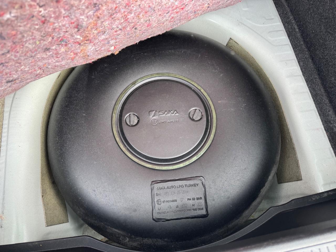 Fiat Punto Lounge 1.2 gpl ok neopatentati