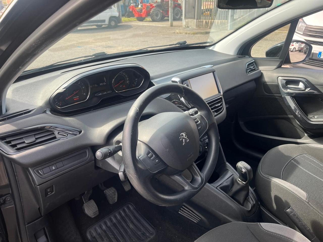 Peugeot 208 1.4 HDi 68 CV 5 porte Active