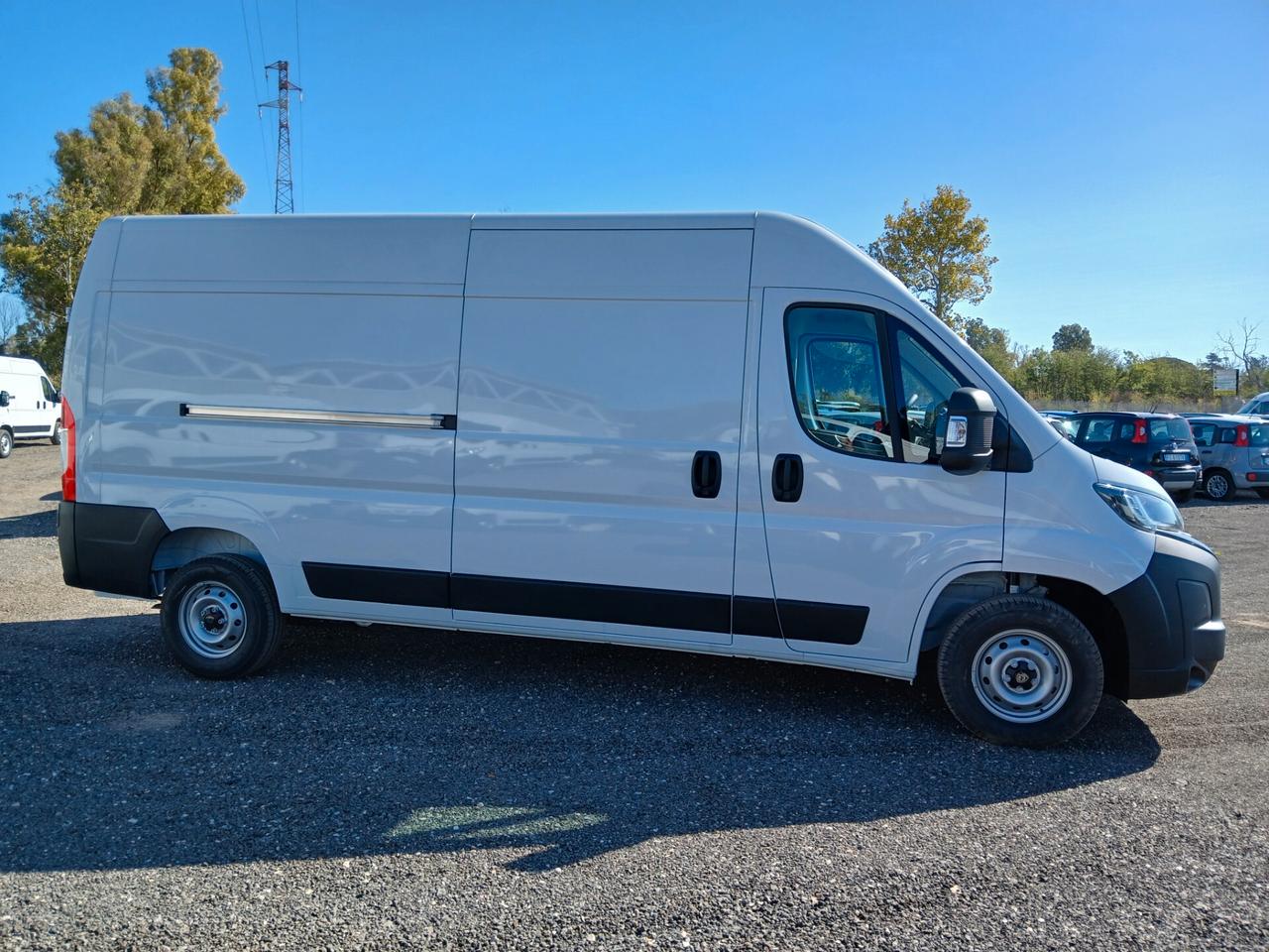 Peugeot Boxer 330 2.2 BlueHDi 120 S&S PC-TN Furgone