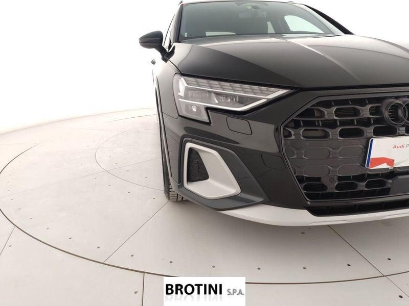 Audi A3 Sportback TFSI quattro 150 kW S tr Bus Adv. Allstreet