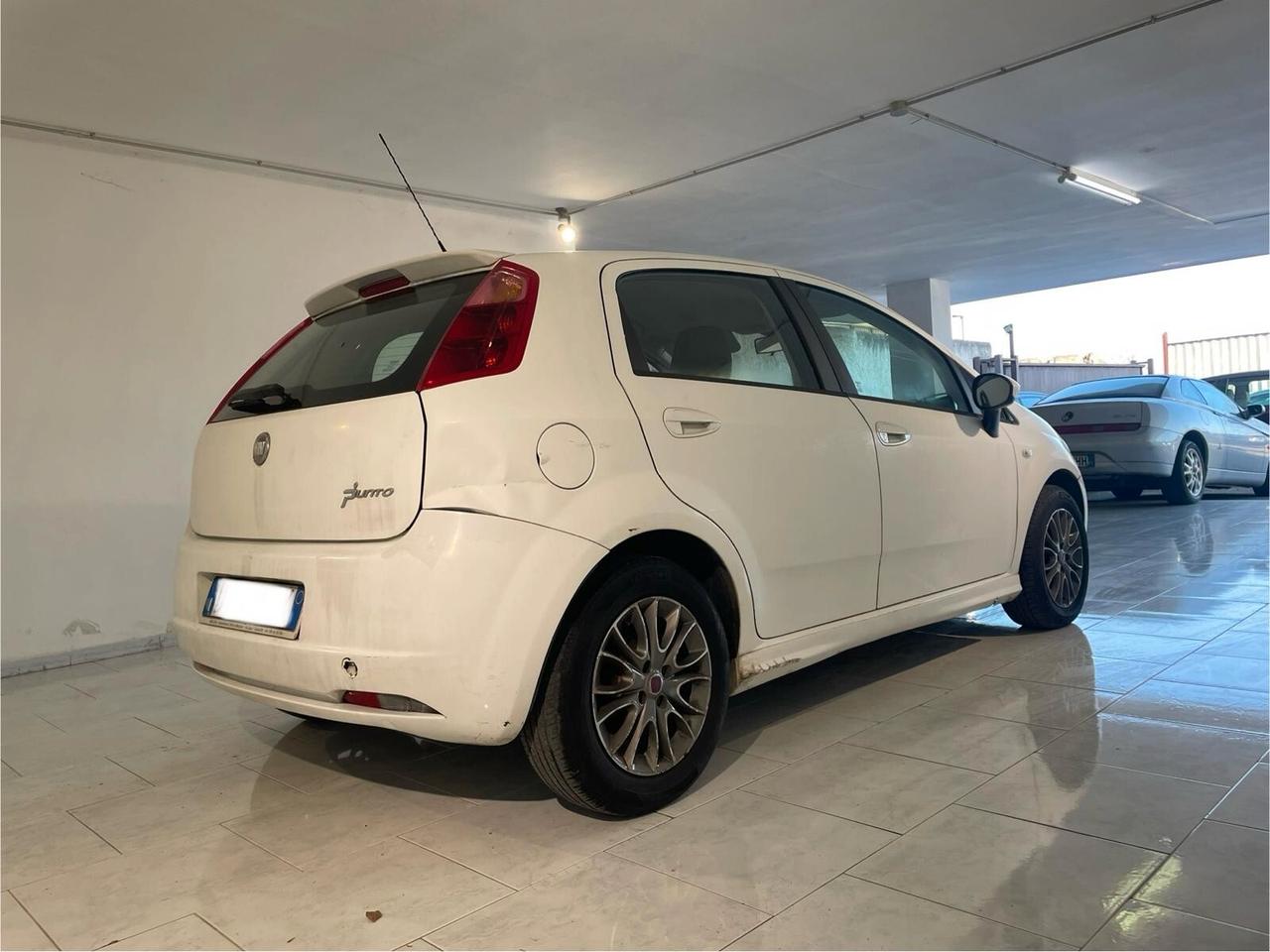 Fiat Grande Punto Grande Punto 1.3 MJT 75 CV 5 porte Dynamic