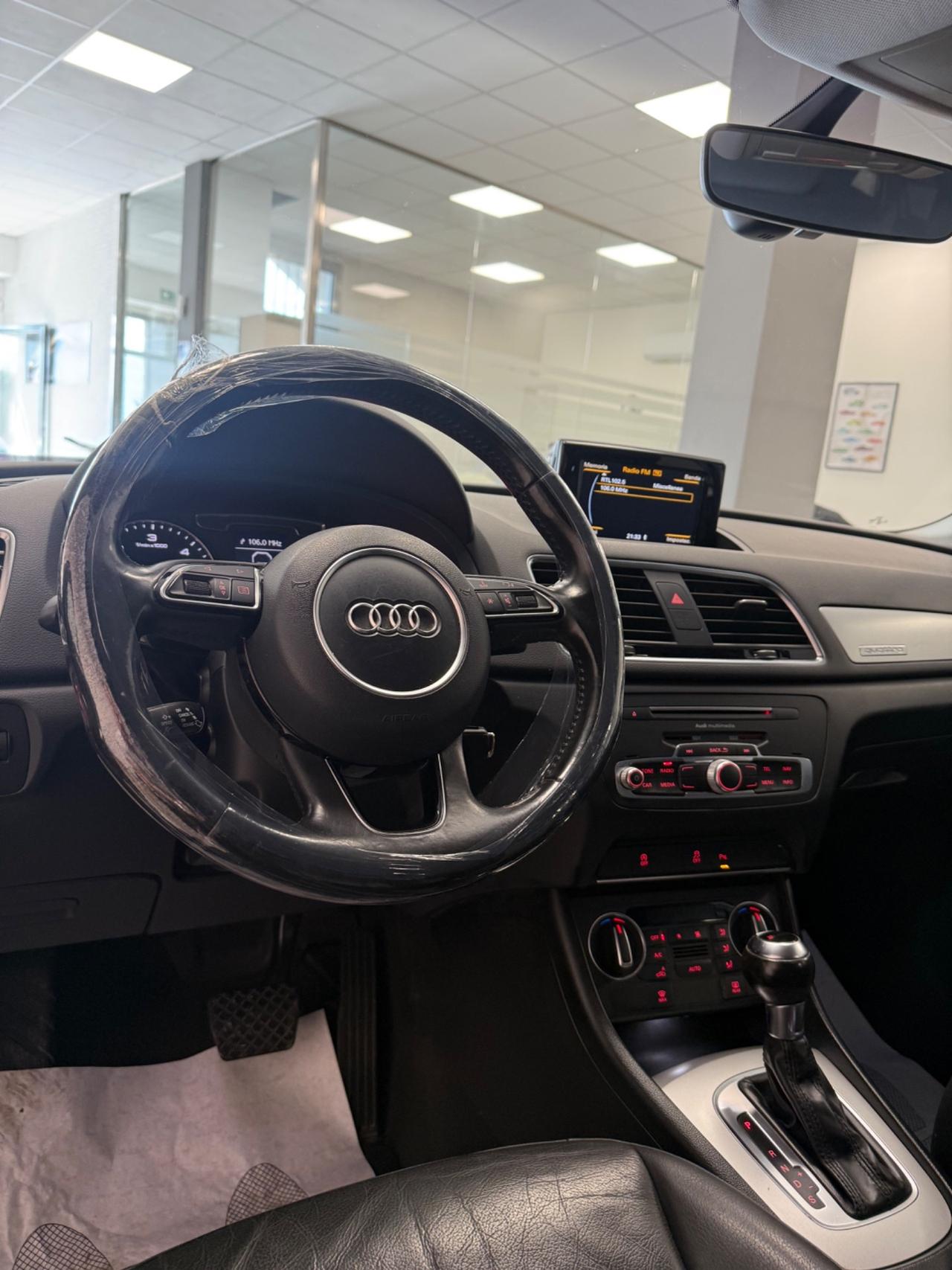 Audi Q3 2.0 TDI 150 CV quattro S tronic Sport