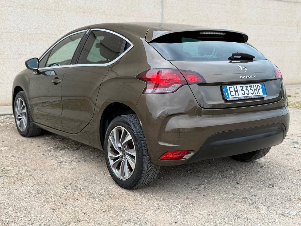 DS4 1.6 e-HDi Berlina 110cv Euro 5B