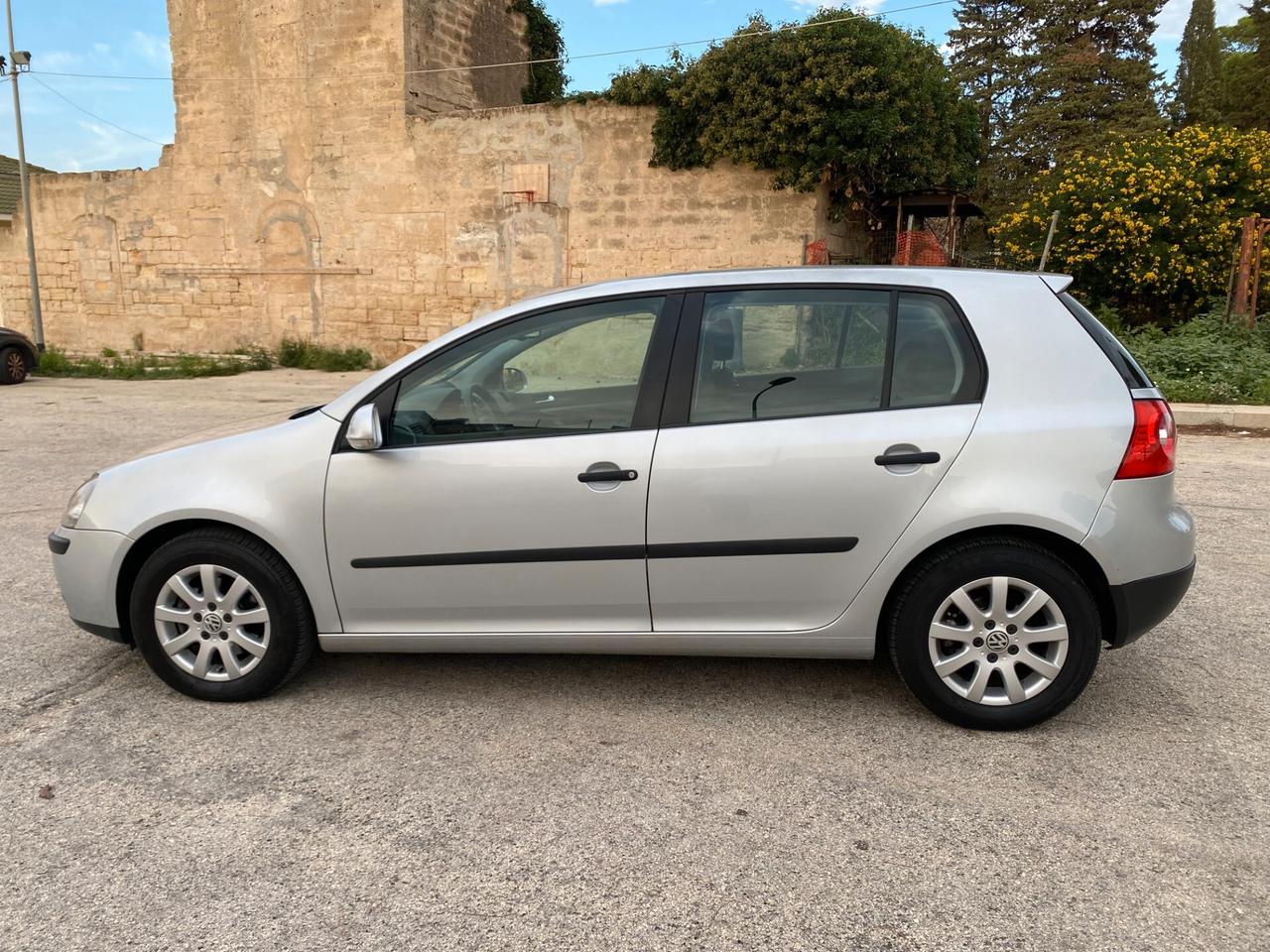 Volkswagen Golf 1.9 TDI 5p. Comfortline