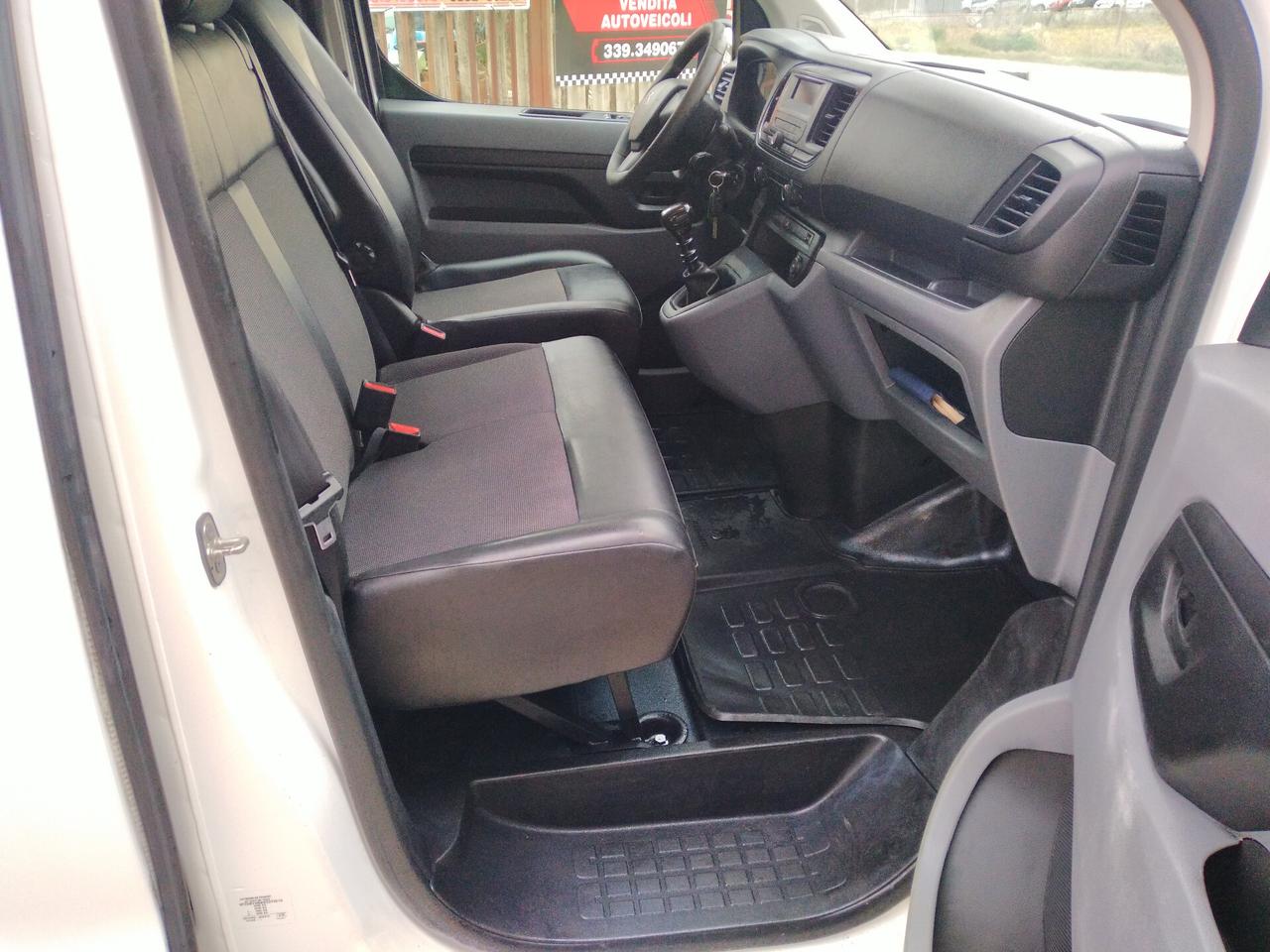 Peugeot Expert BlueHDi 100