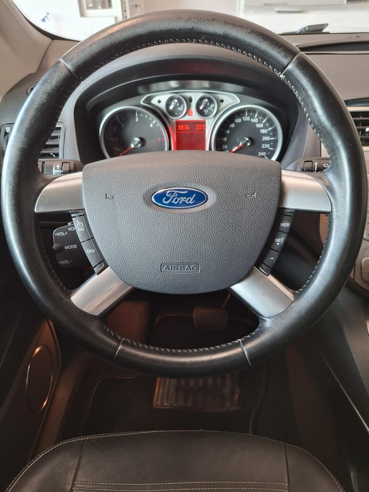 Ford Kuga 2.0 TDCI TITANIUM 4WD*TAGLIANDI CERTIFICATI