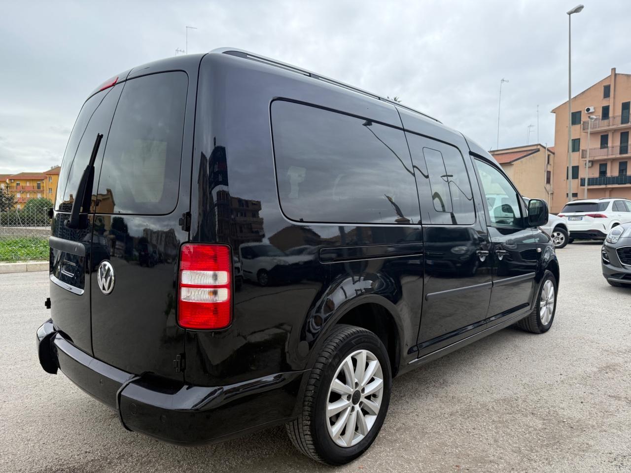 Volkswagen Caddy 1.6 TDI 102 CV 5p. Highline Maxi trasporto disabili