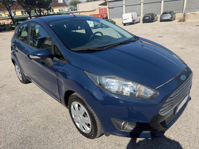 FORD Fiesta 1.6 TDCi 95CV 5p Individual senza lavoro da fare