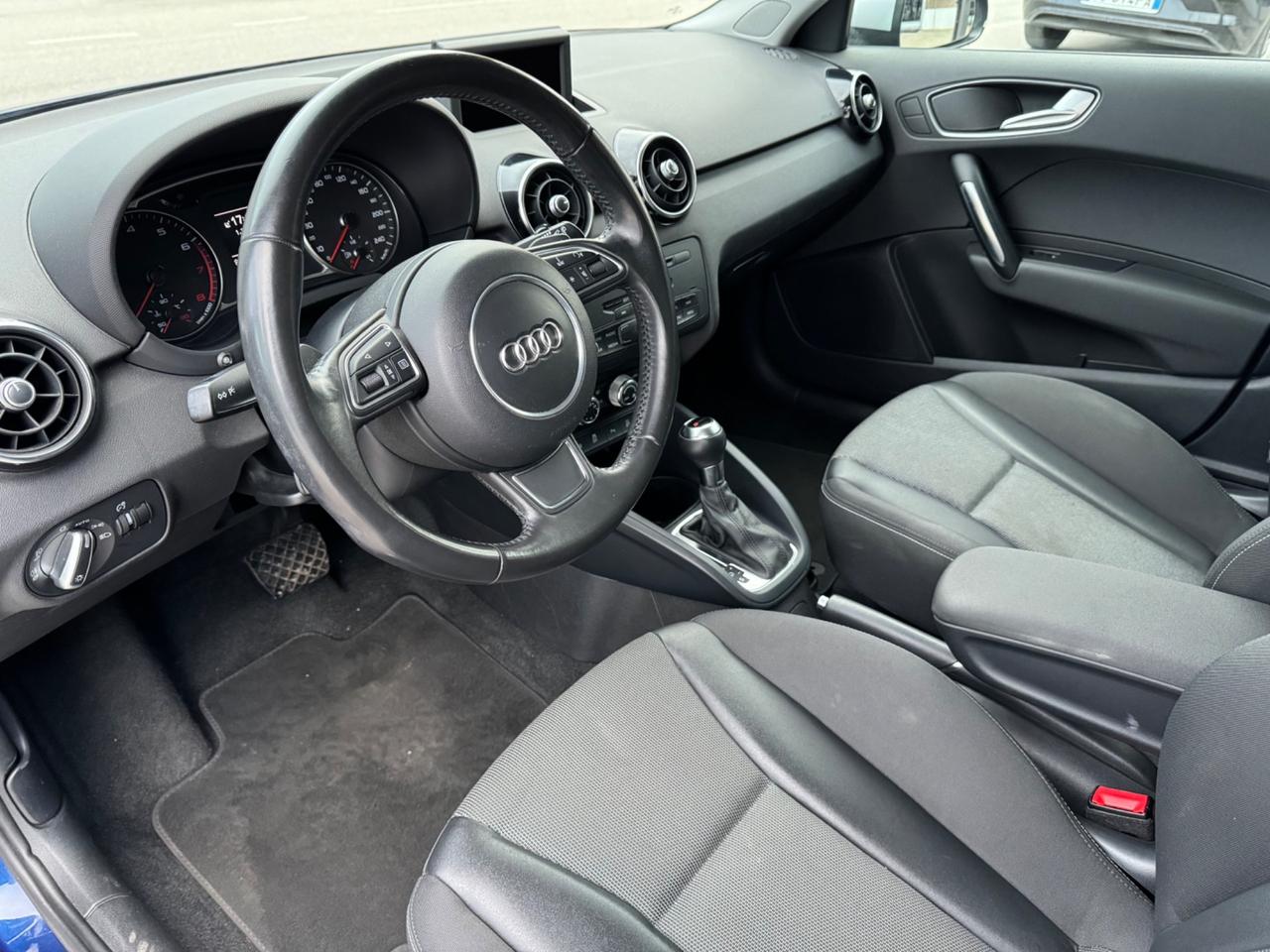 Audi A1 SPB 1.4 TFSI S tronic Ambition