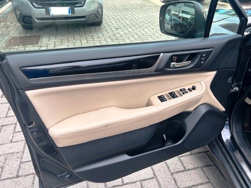 Subaru OUTBACK 2.0d-S Lineartronic Unlimited
