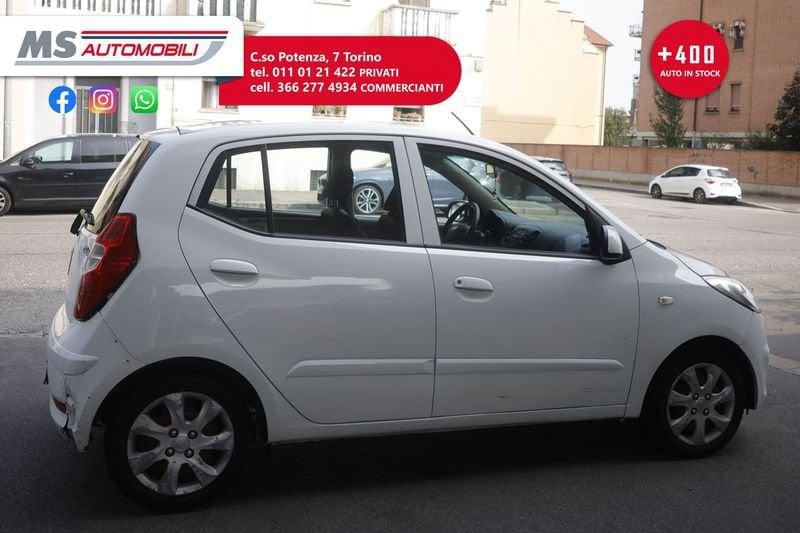 Hyundai i10 Hyundai i10 1.1 Like bluedrive Gpl 51KW ANNO 2012