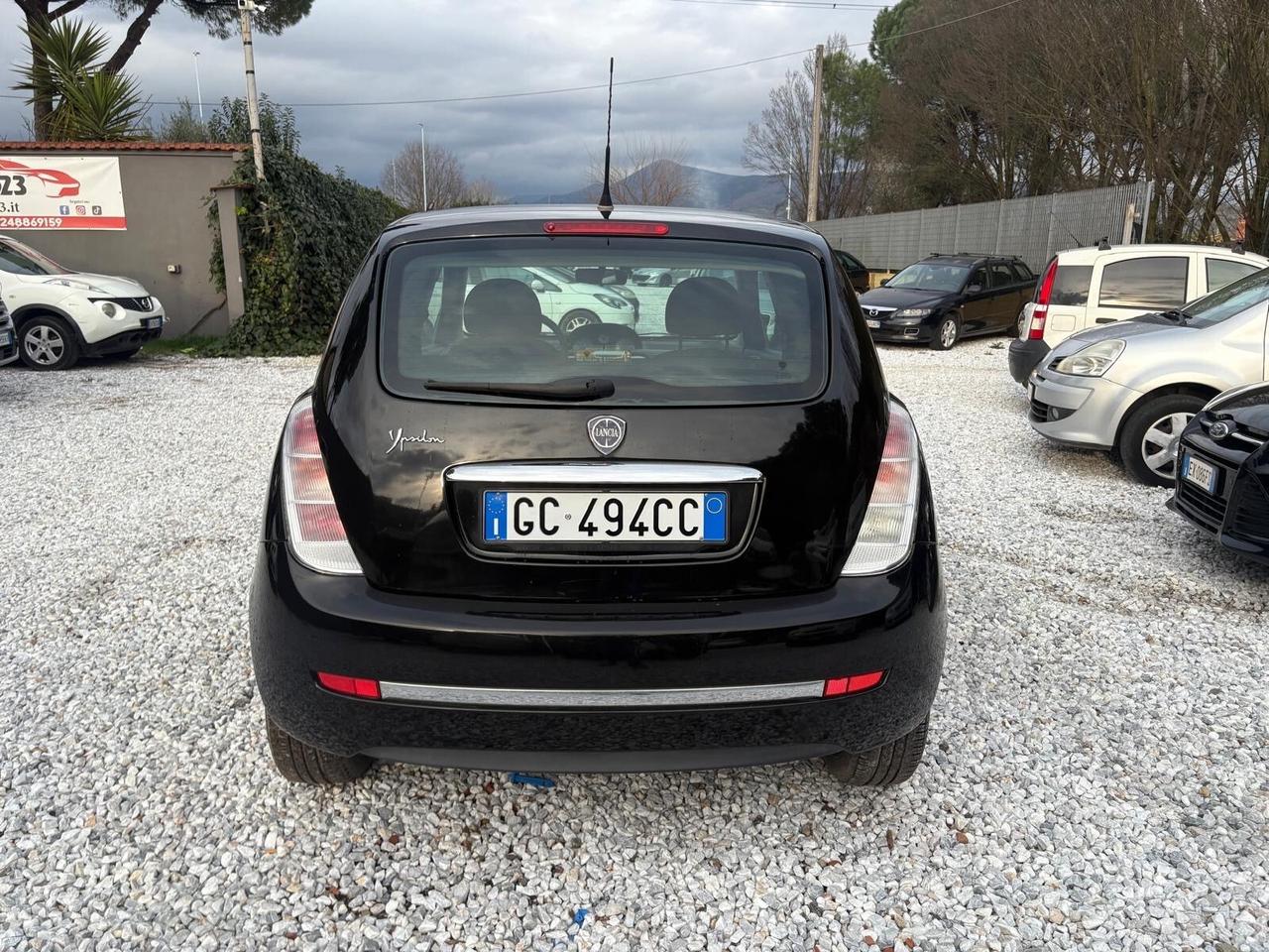 Lancia Ypsilon 1.2 69 CV Platino Ok Neopatentati