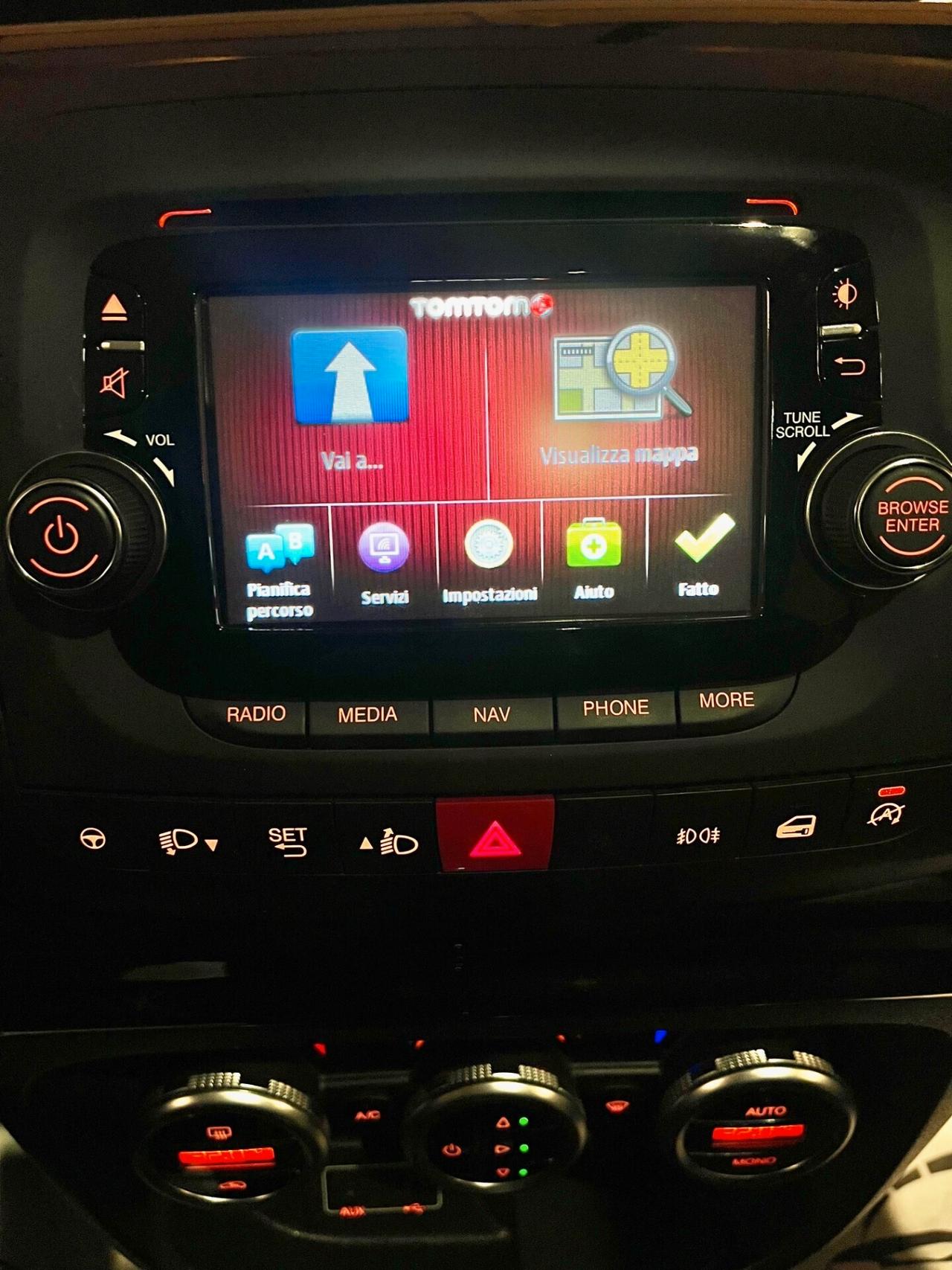 FIAT 500 LOUNGE 1.3 MJT 84CV NAVI CAMBIO AUTOMATICO TETTO PANORAMICO CERCHI DA 17 OK NEOPATENTATI