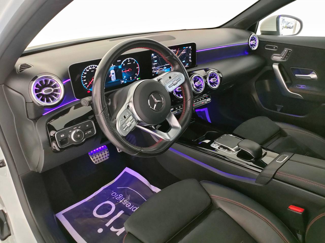 Mercedes-Benz Classe A - W177 2018 - A 180 d Premium auto