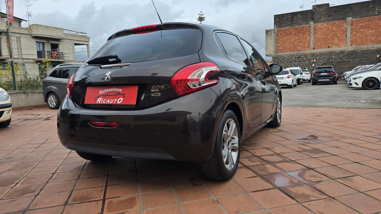 Peugeot 208 1.6 e-HDi 92 CV Stop&Start 5 porte Allure