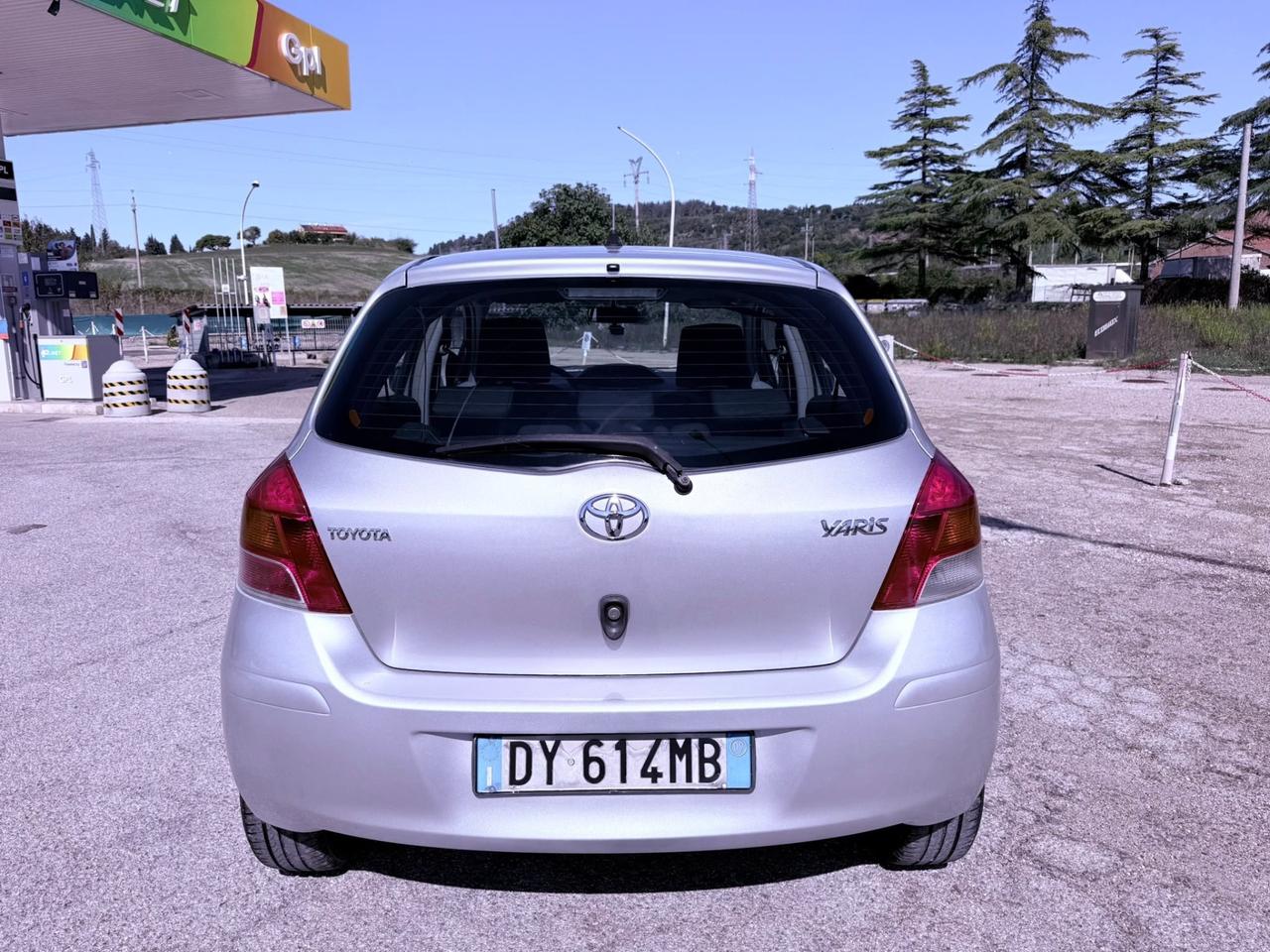 Toyota Yaris 1.0 5 porte Ok neopatentati