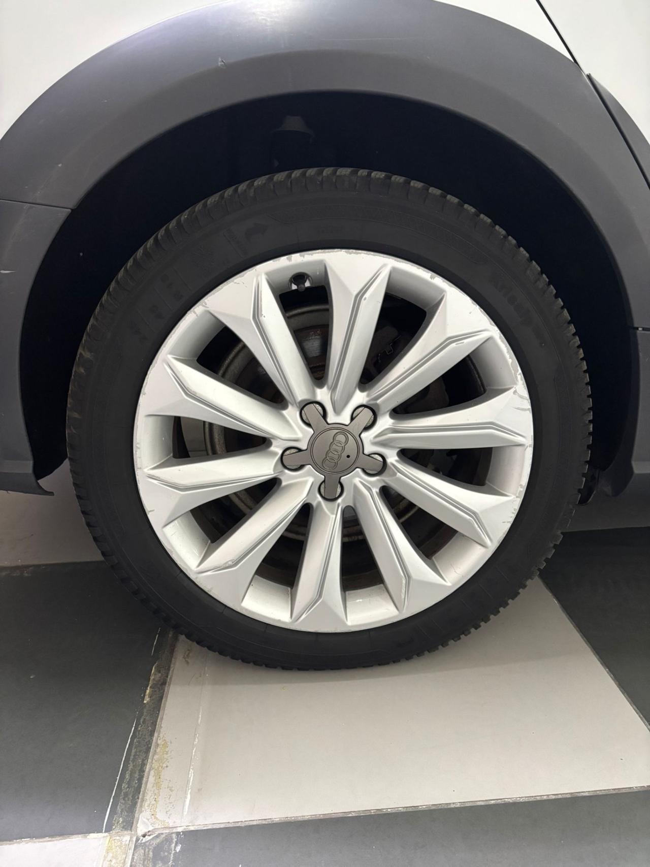 Audi A4 allroad 2.0 TDI 190 CV cl.d. S.tr. Business Plus