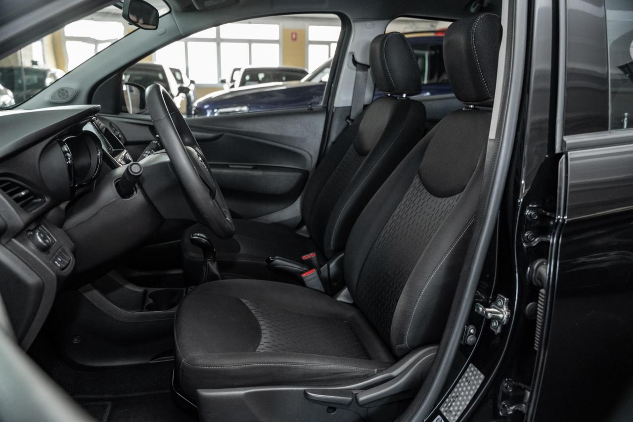 Opel Karl 1.0 Rocks 73cv my19