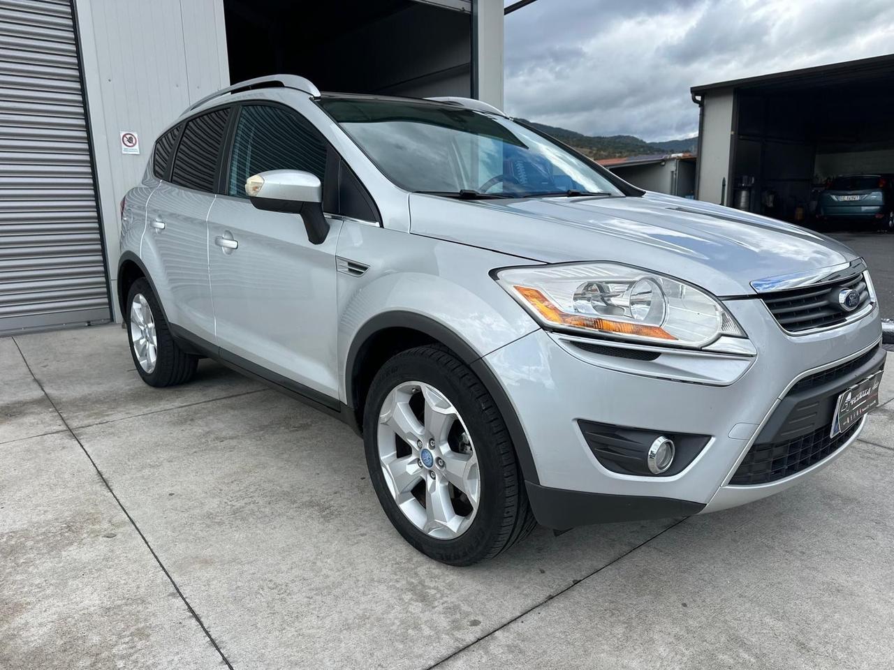 Ford Kuga 2.0 TDCi 136 CV 4WD Titanium DPF