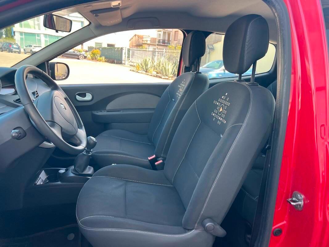 Renault Twingo 1.2 Yahoo Lev 75cv