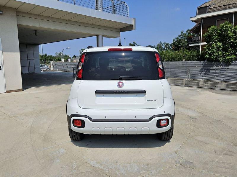FIAT Panda Panda 1.0 FireFly S&S Hybrid Pandina CROSS