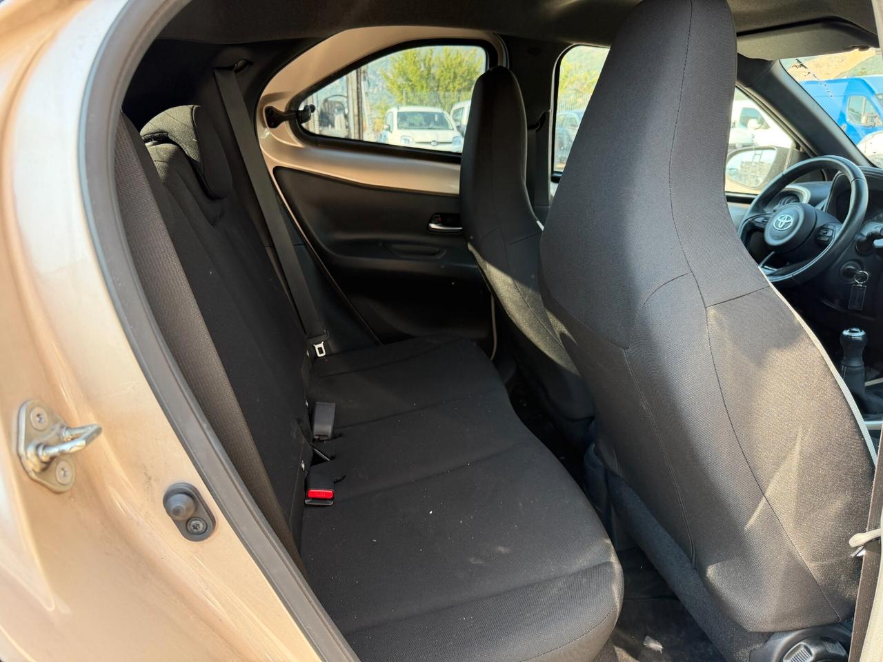 TOYOTA AYGO X 2023 1.0 BENZINA 72 CV *AIRB OK